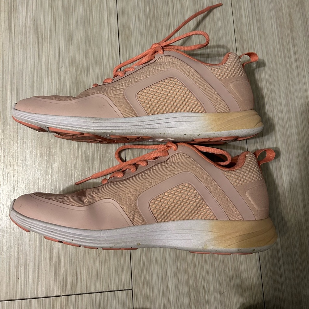 Vionic Agile Jojo Ombré Tennis Shoes - Picture 4 of 8